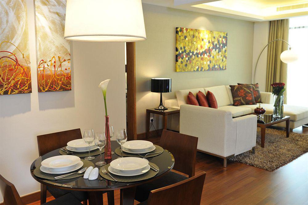 Fraser Suites Seef Bahrain Manama Zimmer foto A typical apartment at The Residence