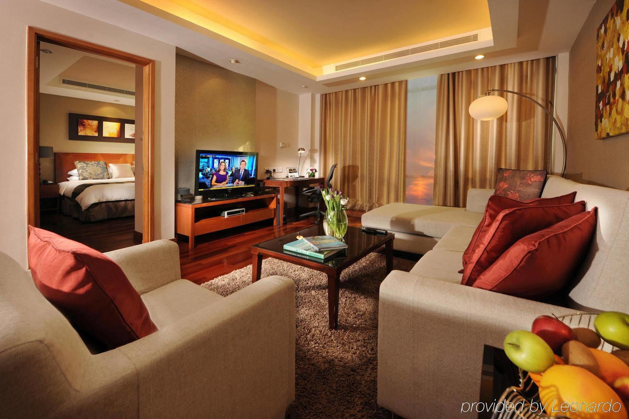 Fraser Suites Seef Bahrain Manama Exterior foto A suite at the hotel