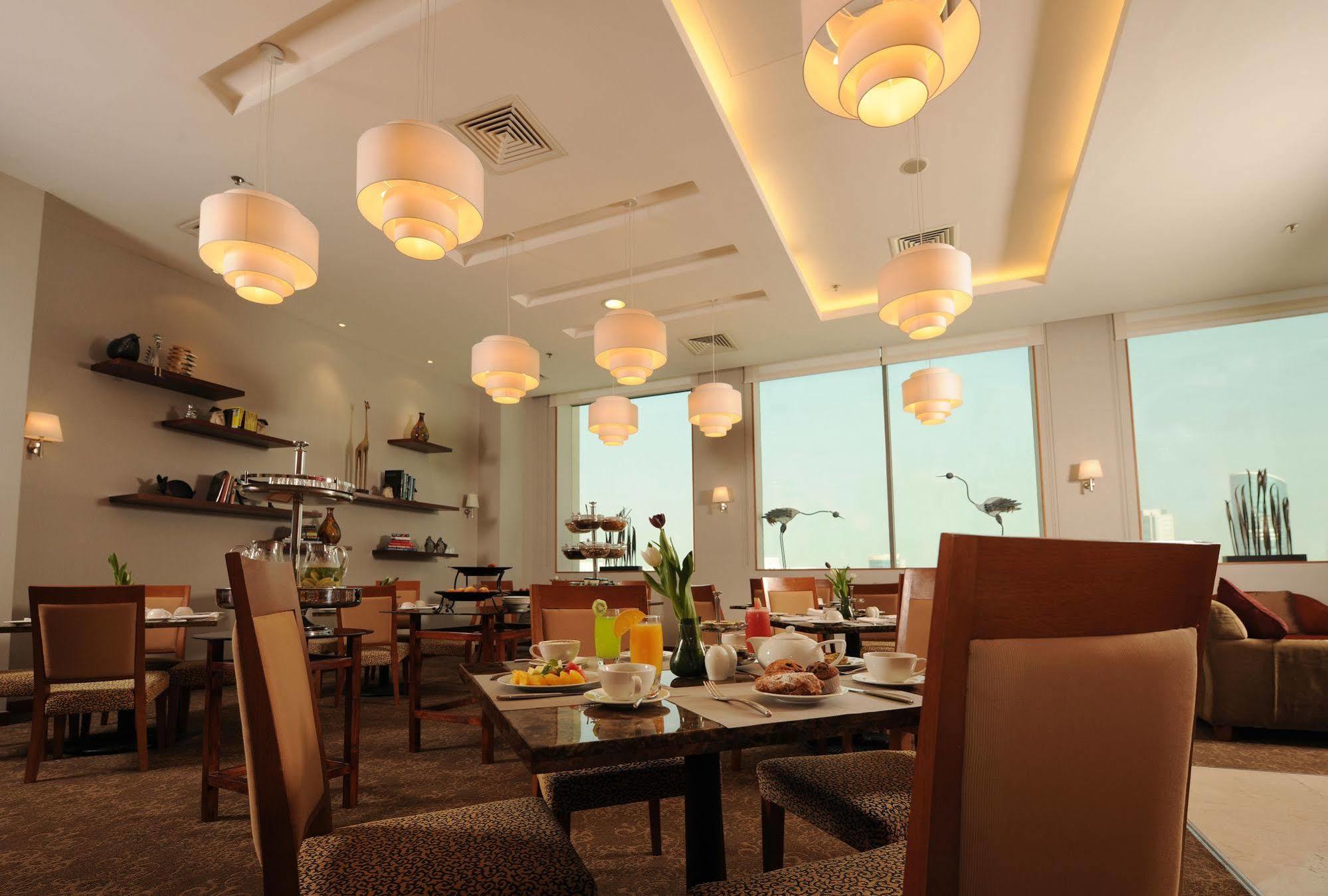 Fraser Suites Seef Bahrain Manama Exterior foto The restaurant